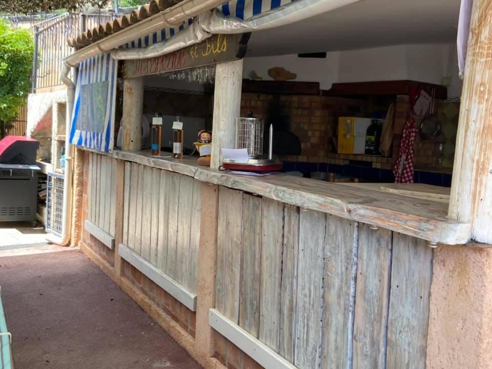Résidence Le Golfe Bleu Le Le Rayol-Canadel-sur-Mer Extérieur photo