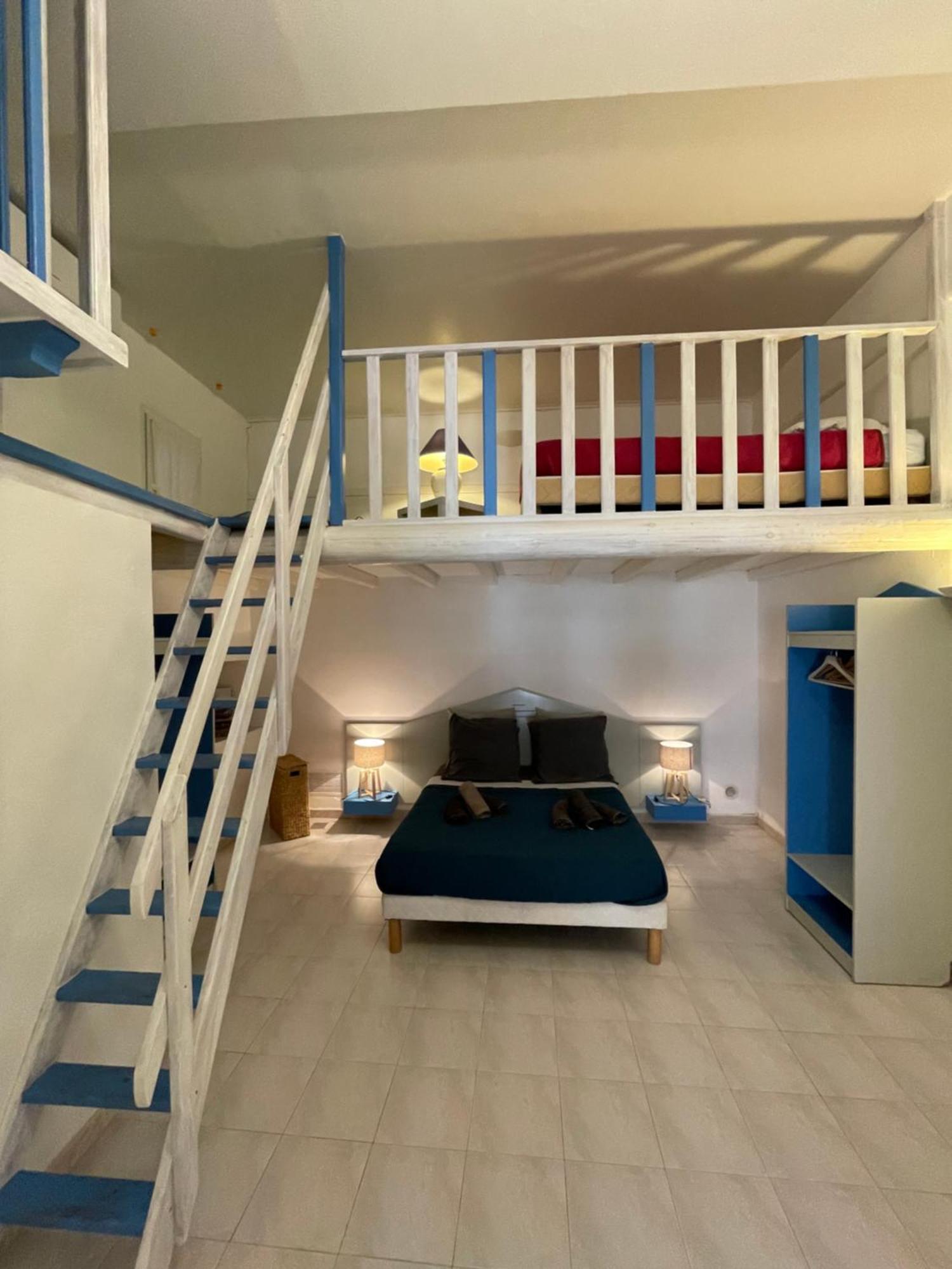 Résidence Le Golfe Bleu Le Le Rayol-Canadel-sur-Mer Extérieur photo