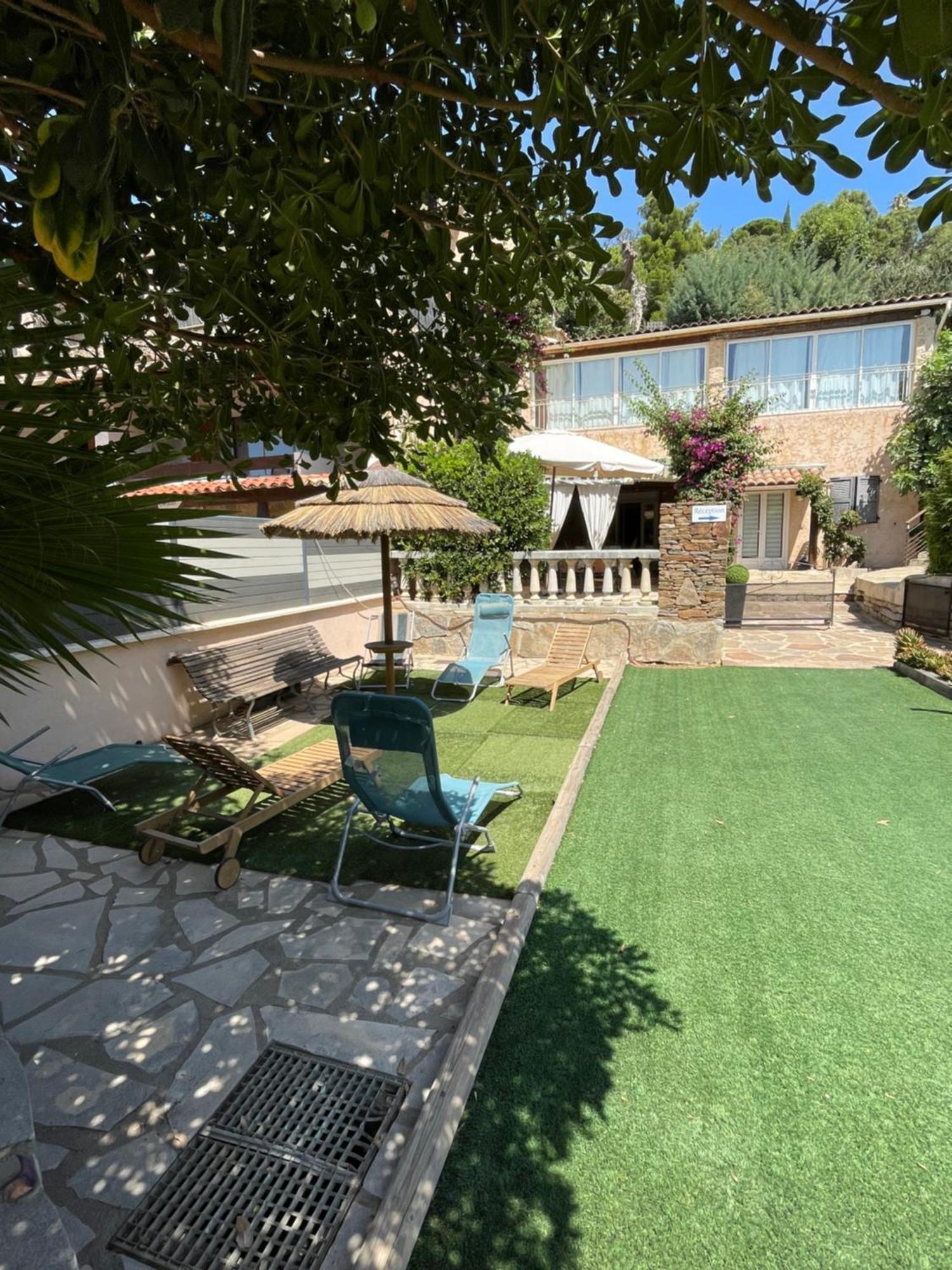 Résidence Le Golfe Bleu Le Le Rayol-Canadel-sur-Mer Extérieur photo