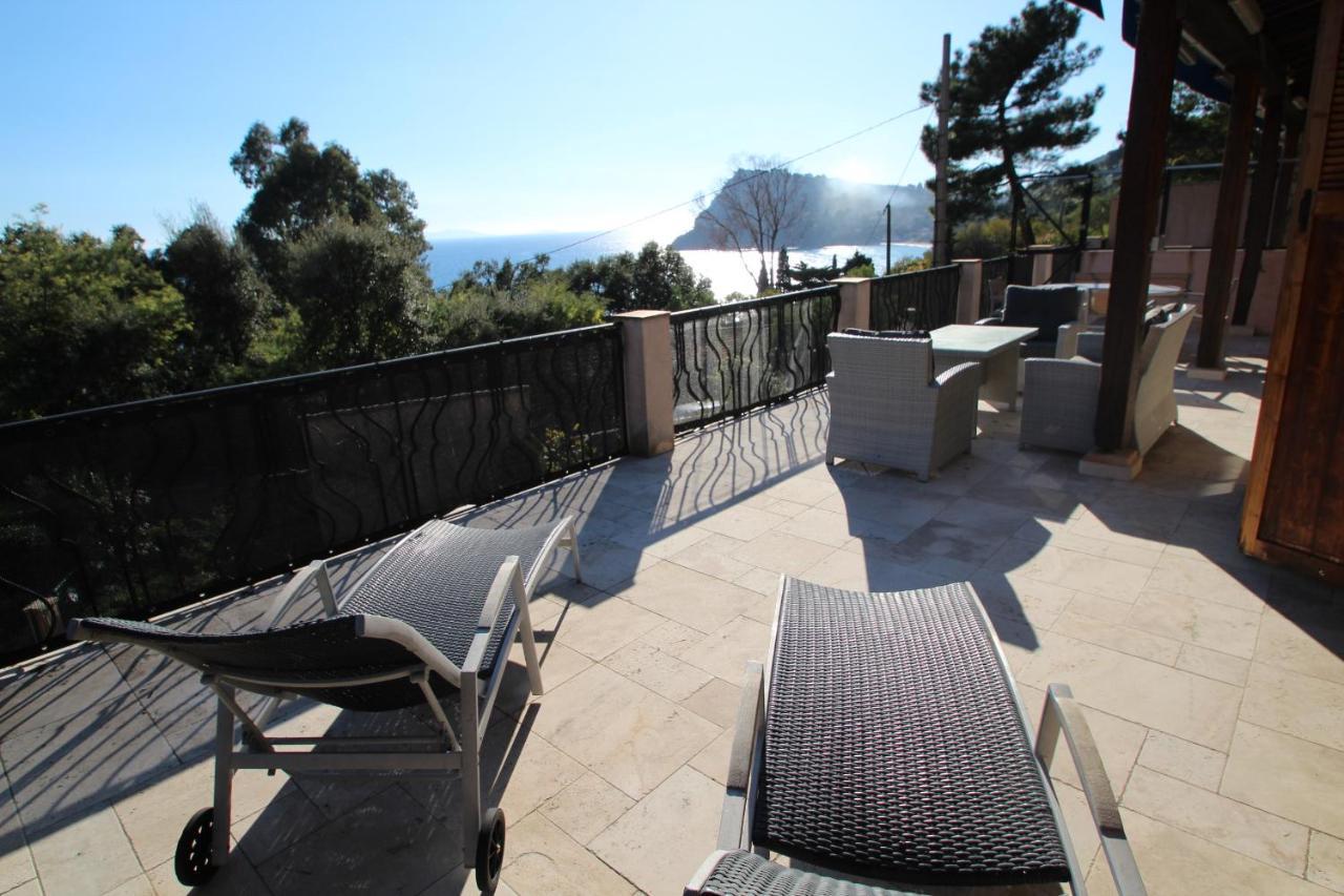 Résidence Le Golfe Bleu Le Le Rayol-Canadel-sur-Mer Extérieur photo